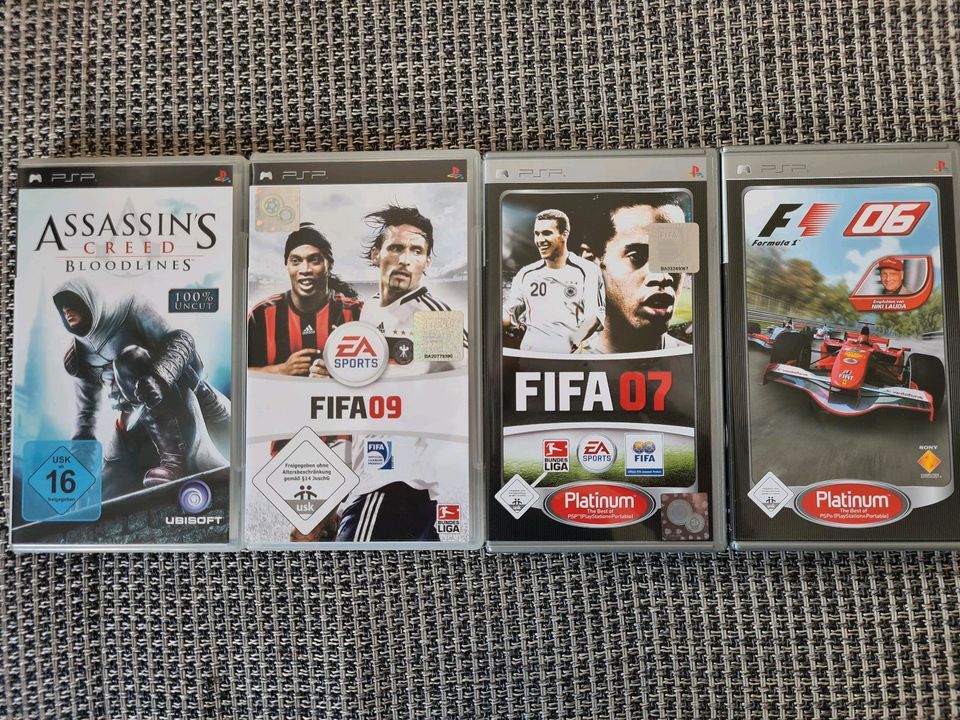 PSP Spiele "Assassin's Creed-Bloodlines","FIFA 07&09" & "F1 06" in Weißenfels