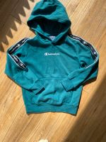 Champion Hoody Gr s  7/8 Jahre dunkelgrün Wandsbek - Hamburg Bramfeld Vorschau