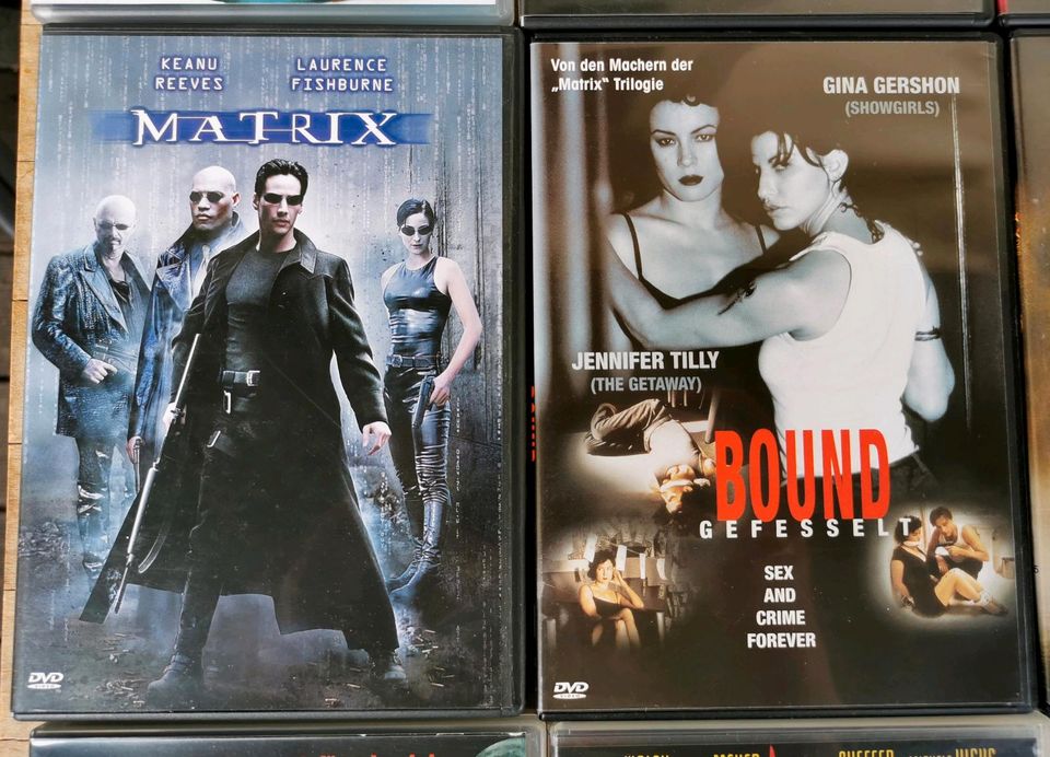 DVD-Sammlung,Filme,sehr gut - neu,Toten Hosen,Matrix,Ice Age,etc. in Leipzig