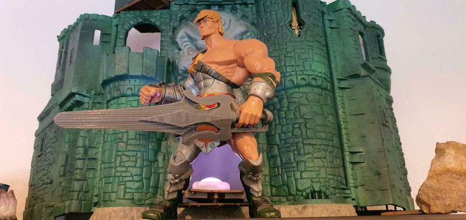 Masters of the universe 200x Heman Skeletor giant Schwert Stab in Heimbach