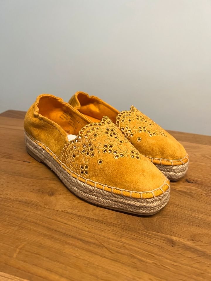 Tamaris Slipper Espadrilles NEU in Königsbrunn