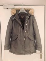 Woolrich Artic Parka Jacke Damen L grau neuwertig München - Sendling Vorschau