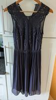 H&M Kleid mit feinen Stickereien, leicht elegant blau Gr. 36, TOP Bonn - Beuel Vorschau