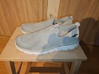 Sneaker von KangaROOS Gr. 42 Schleswig-Holstein - Nortorf Vorschau