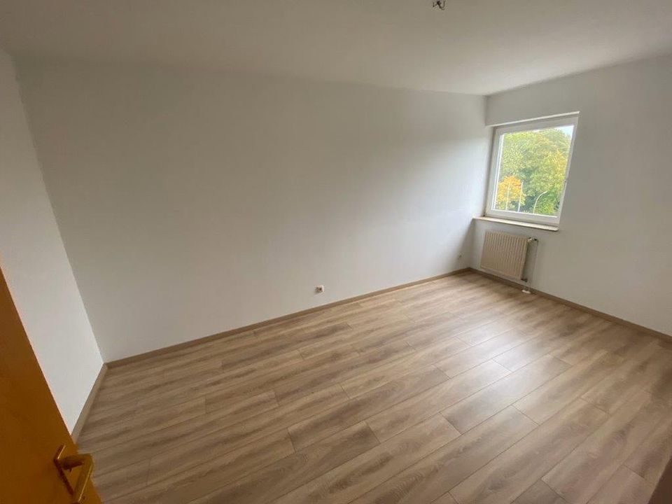 Zentrale Wohnung mit Balkon in Glückstadt