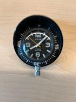 Erbstück aufziehbare DDR Uhr mit Magnet Bayern - Coburg Vorschau