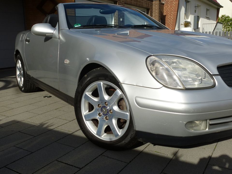 Mercedes SLK 230 Kompressor Cabrio -----Automatik----- Typ r170 in Seelze