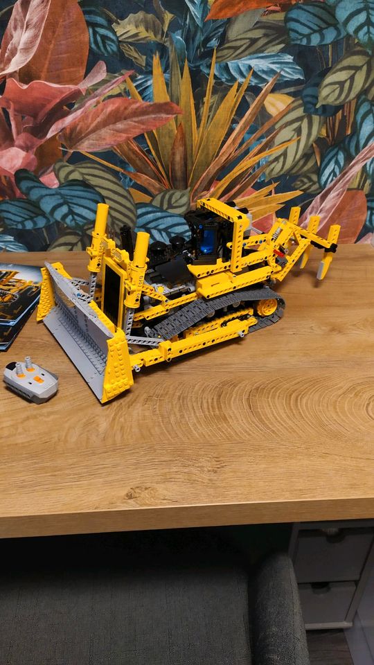 Lego Bulldozer in München