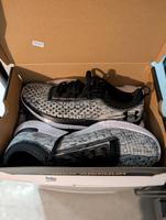 NEU! Under Armour UA Lightning 2 – Ungetragen  Unisex Rheinland-Pfalz - Worms Vorschau
