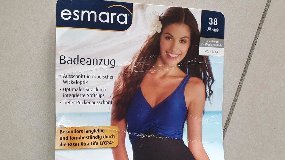 NEU - Damen Badeanzug 38 figurbetont & Flip Flop Badelatsche 37 in Karlsruhe