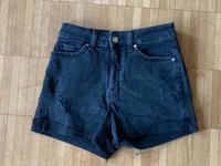Jeans Shorts, schwarz, Größe 34, H&M Lübeck - St. Gertrud Vorschau