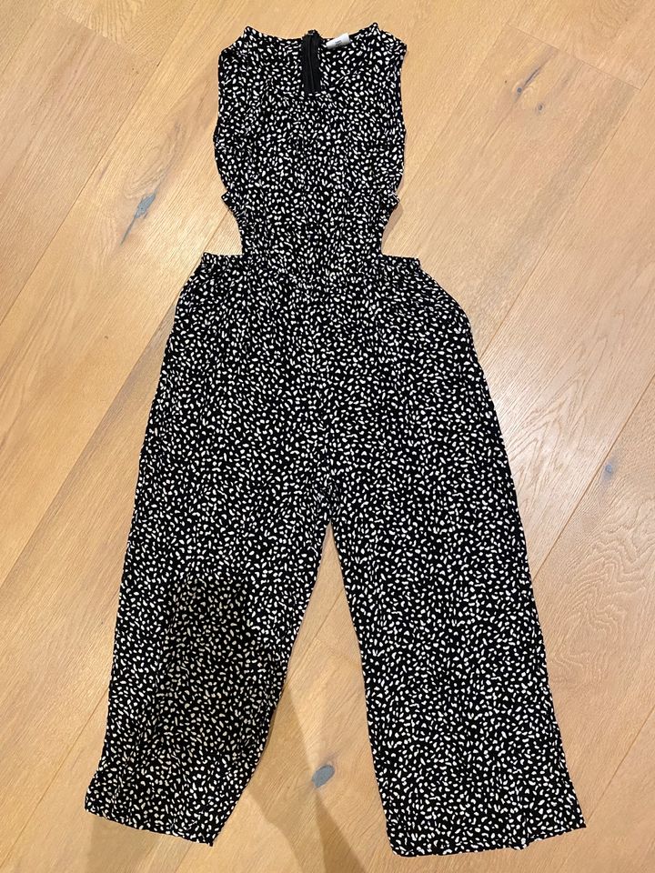 Jumpsuit Mädchen in Bad Bocklet