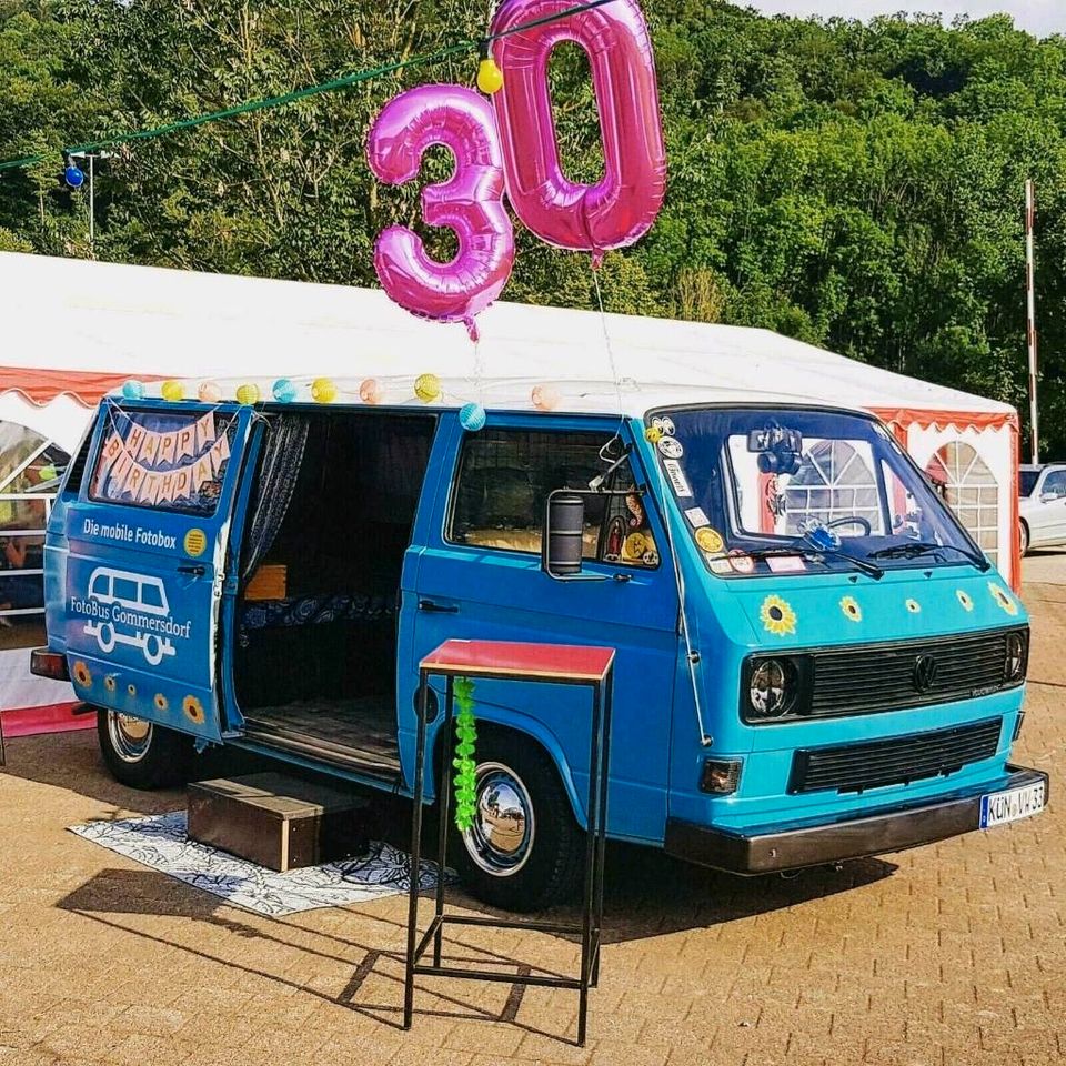 Fotobus Fotobox Bar Fotobulli Hochzeit 2023 Firmenfeier VW Bus in Krautheim