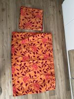 Bettwäsche Blumen Muster orange Schlafzimmer Nordrhein-Westfalen - Geldern Vorschau