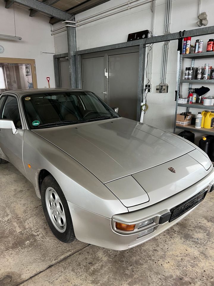 Porsche 944, 2.Serie, Targa, viele Neuteile in Edermünde