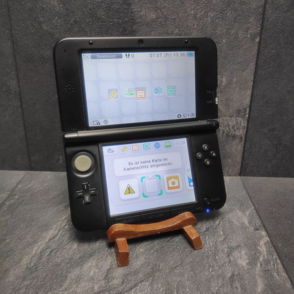 Nintendo 3DS XL Grau Metallic Silber SPR-001 in Harsewinkel