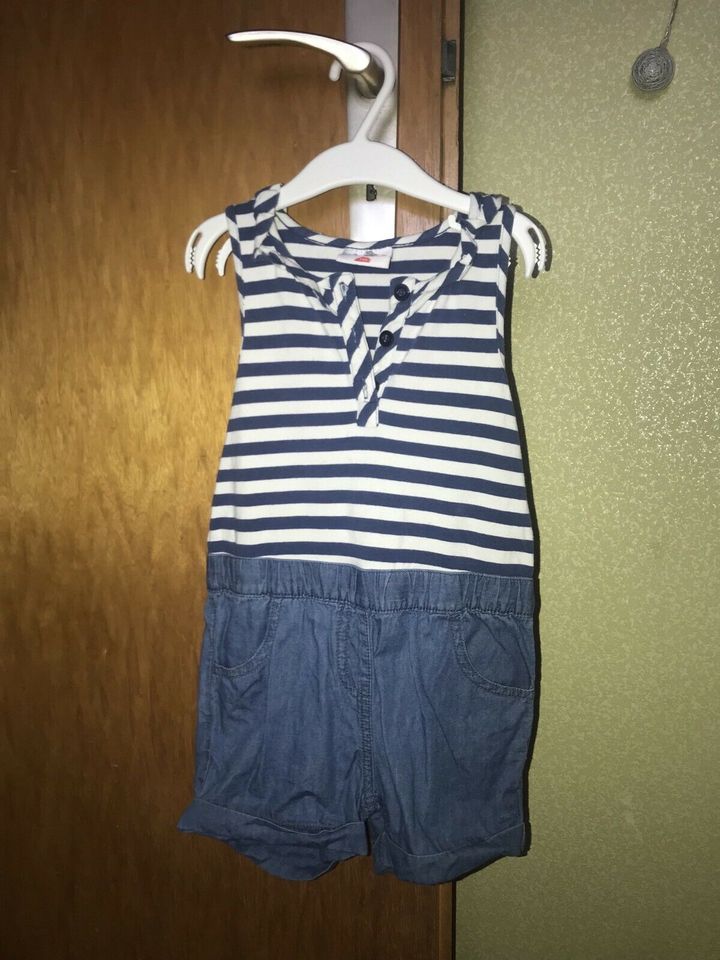 Overall Mädchen 110/116, shorts mit shirt, Kleid in Rüsselsheim