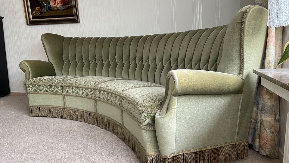 Sofa und 4 Sessel in grün, Tausche gegen schönen Blumenstrauß in Emstek