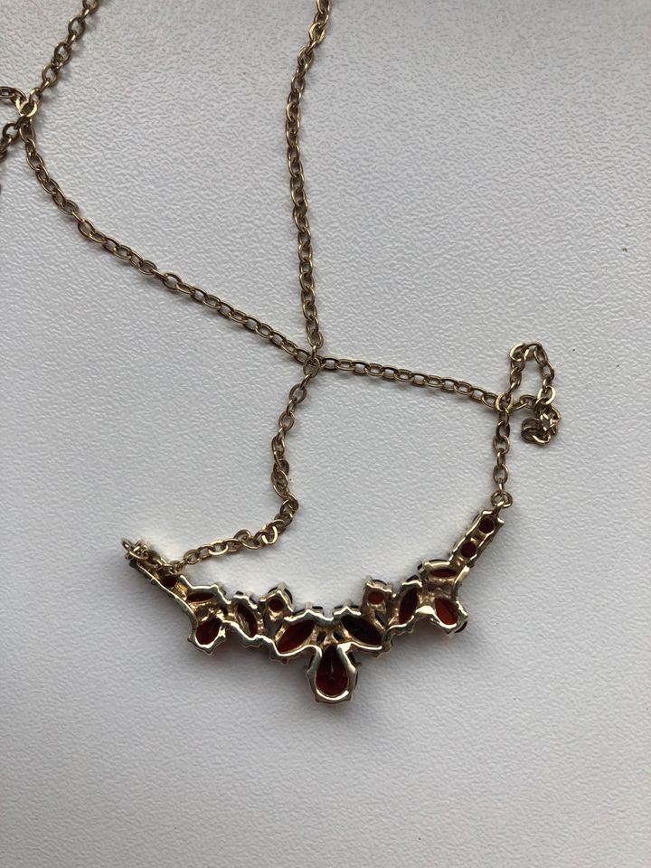 Collier 333 Gold Granat 8k Kette Tracht vintage in München