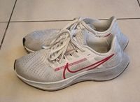 Nike Air Zoom Pegasus Gr.36 weiß mit pinken Applikationen Nordrhein-Westfalen - Krefeld Vorschau