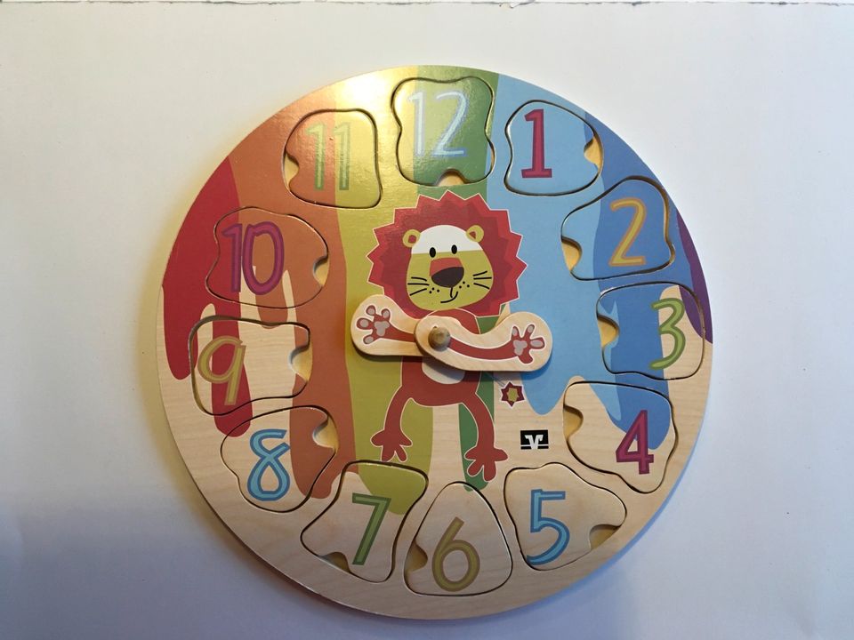 Holzpuzzle Puzzle aus Holz die Uhr in Wesel