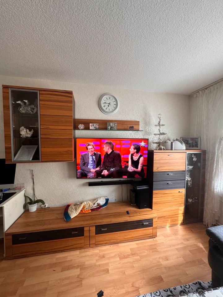 Wohnwand TV Schrank von Schaffrat in Mönchengladbach