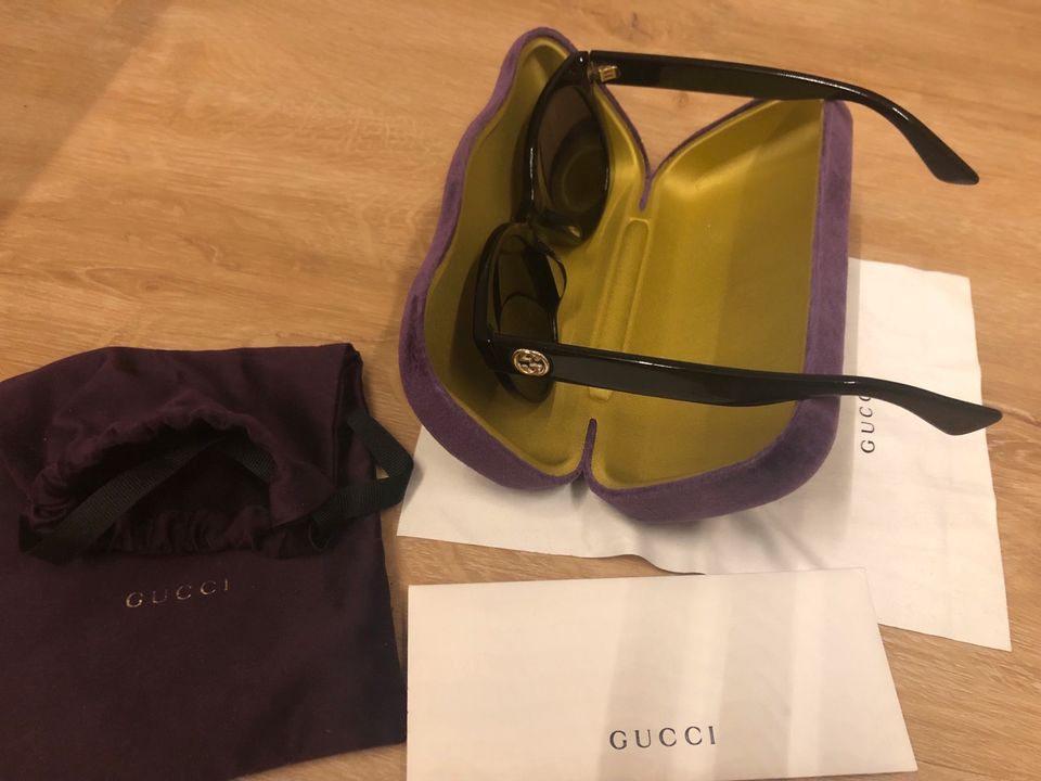 Gucci GG Sonnenbrille schwarz &Klassisch! in Frankfurt am Main