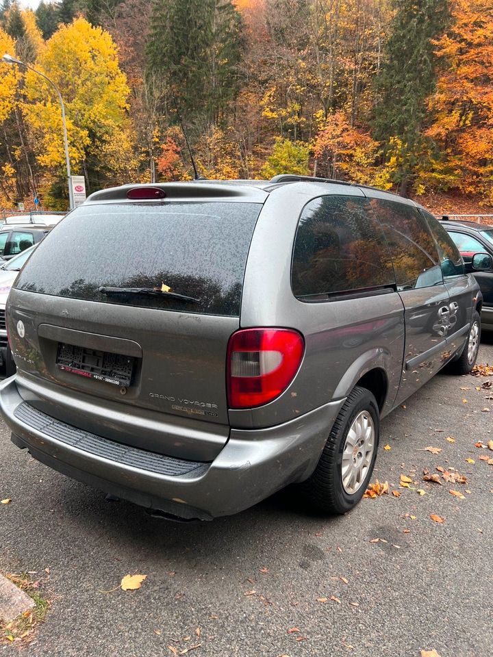 CHRYSLER VOYAGER IV 2.8 CRD Ersatzteile auf Anfrage in Bad Berneck i. Fichtelgebirge