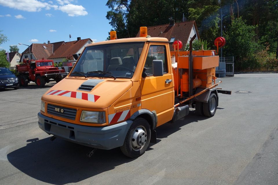 Iveco Turbo Daily 49-10 Markiermaschine Roadmarking Graco in Wendelstein