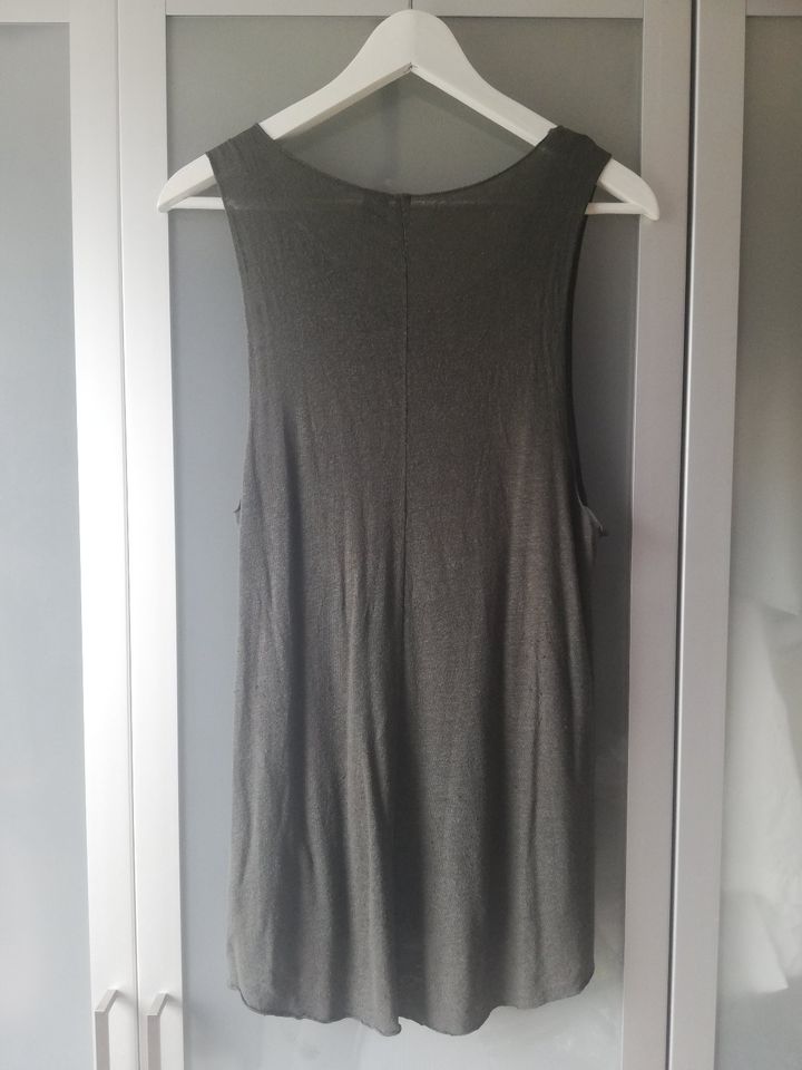 H&M | Grunge Top Shirt Tanktop Trägershirt 34/XS khaki dunkelgrün in Mülheim (Ruhr)