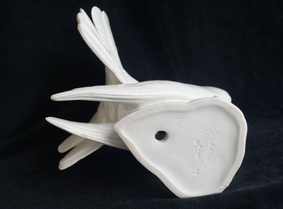 Llardo Spanien Porzellanfigur Friedenstaube 19cm Weiße Taube Chip in Celle