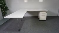 Vitra Ad Hoc Schreibtisch L form 210x180 inklusive Standcontainer Hessen - Langen (Hessen) Vorschau