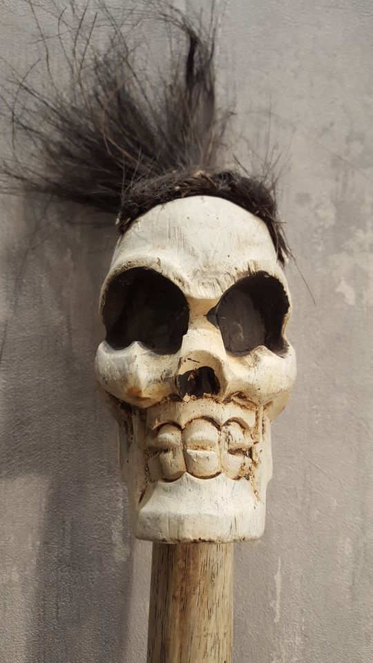 ⭐TOP⭐Orig. Totenkopf m. Haaren Voodoo Santeria Babalawo Halloween in Heßheim