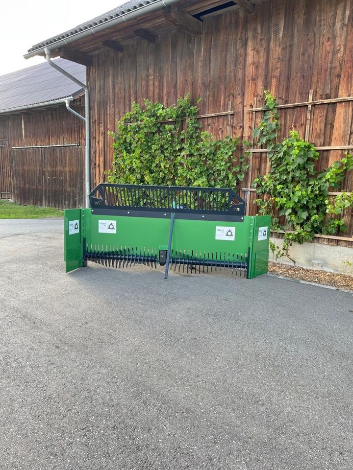 Hellwagner Rotorverteiler Siloverteiler Maisschild Schiebe schild in Bad Kötzting