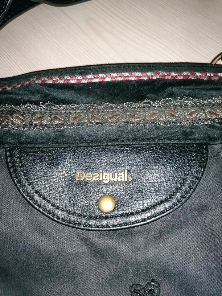 Desigual Handtasche Tasche in Stuhr