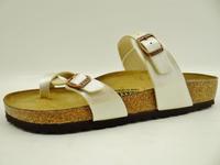 Birkenstock MAYARI Weiß Sandalen Slipper Normale W Pantoletten 40 Hessen - Stadtallendorf Vorschau