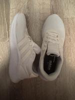 Adidas Damen Sneaker 39 1/3 weiß Sachsen - Zwenkau Vorschau