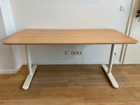 IKEA Bekant Schreibtisch weiß Eiche 160 x 80 cm top Zustand! Niedersachsen - Ankum Vorschau
