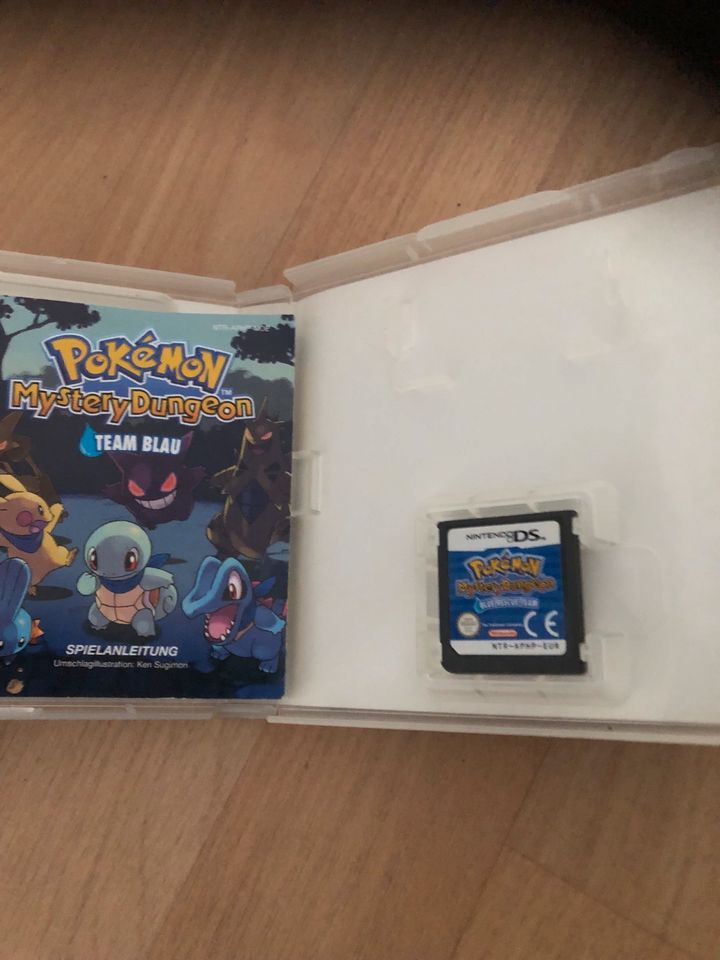 Nintendo Ds pokemon TEAM BLAU in Hanau