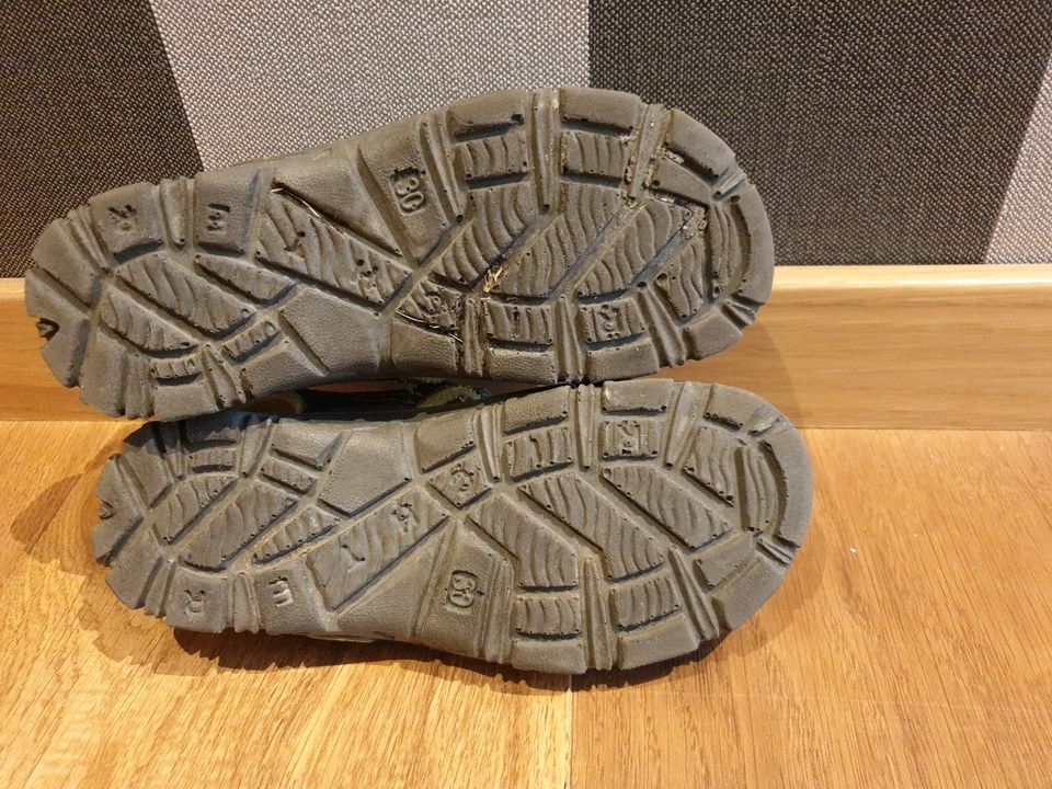 Sehr gut erhaltene Sandalen von Richter in Gr 30 in Schwalmstadt