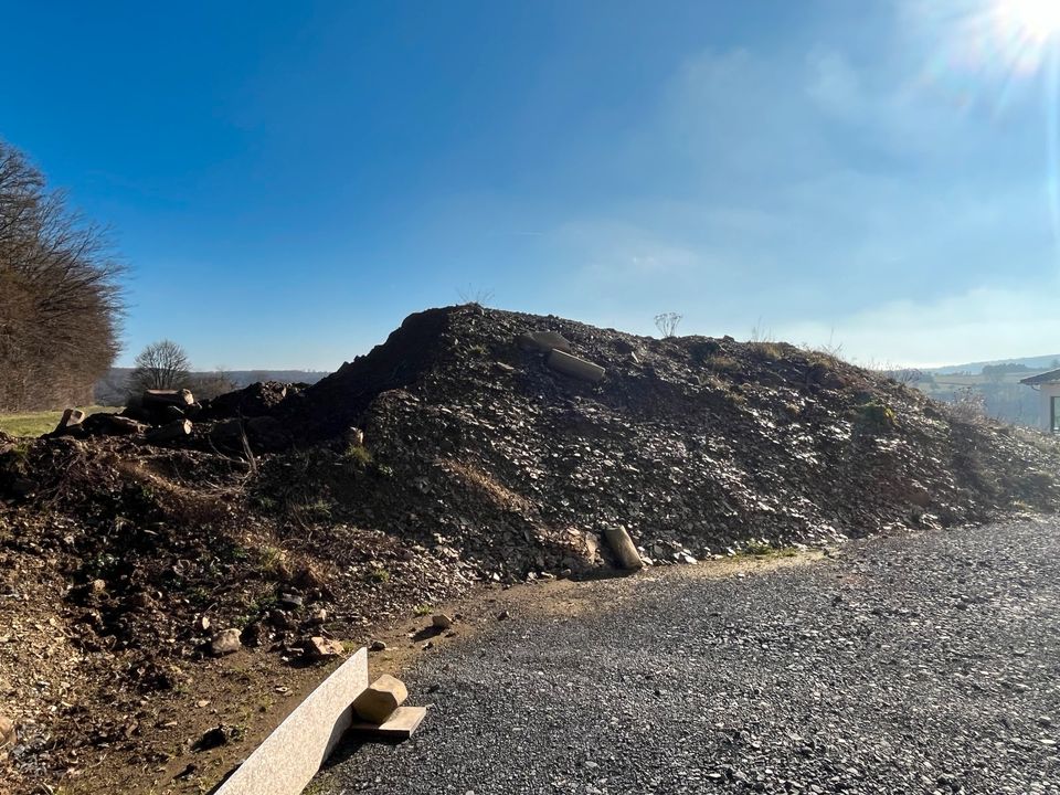 Erde zum Verfüllen / Auffüllen in Greifenstein