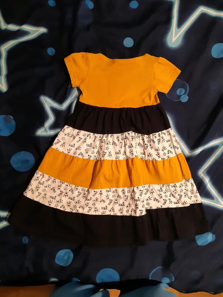 Kleid für Mädchen 6-8 Jahre. Sehr gut Zustand! in Berlin