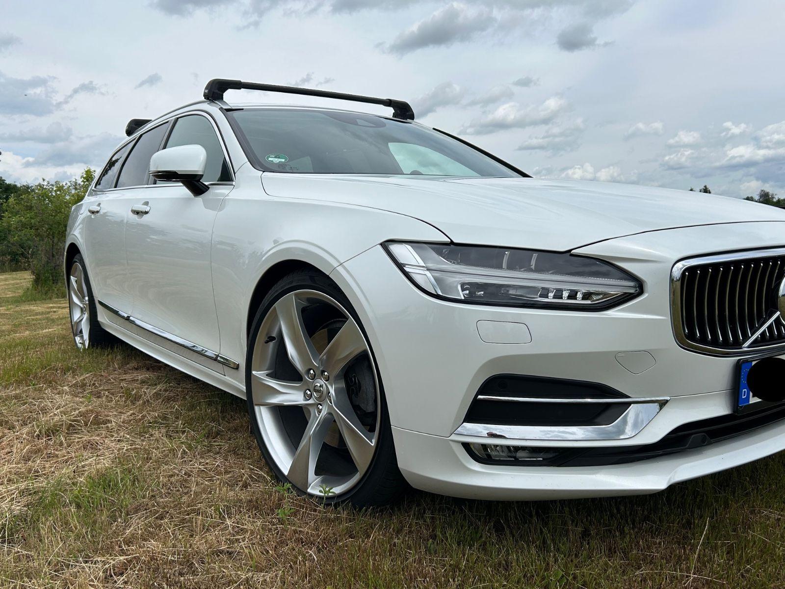 Abbildung des Autos Volvo V90 D5 AWD Inscrip…