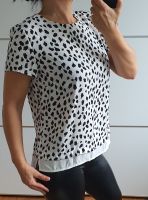 Asymmetrische Bluse mit knöpfen von H&M . Baden-Württemberg - Mudau Vorschau