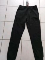 Neu Jogging Hose mit Etikett Nordrhein-Westfalen - Bergheim Vorschau