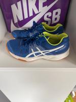 Asics Jungen Gel Upcourt GS Tennisschuhe Sportschuhe Bayern - Seefeld Vorschau