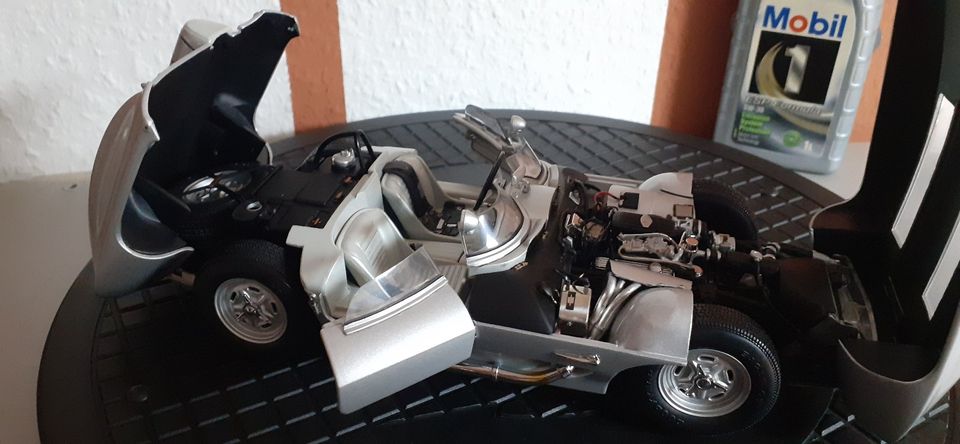 1.18 AutoArt Chevrolet Corvette Stingray 1959 Concept silber in Dorsten