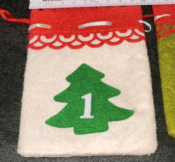 Adventskalender Weihnachten selbst befüllen Deko Weihnachtskalend in Mittweida