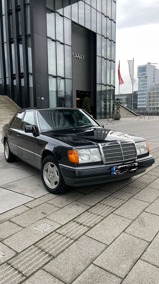 Oldtimer Mercedes-Benz in Harsewinkel