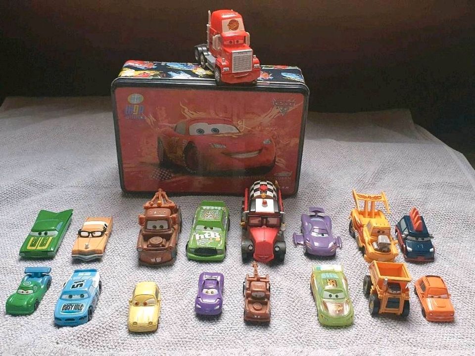 Disney pixar Cars-Serie  Spielzeugautos 35 tlg. in Heilbronn